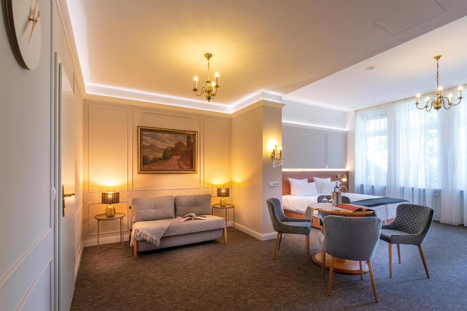 קובלנץ Hotel Kleiner Riesen מראה חיצוני תמונה