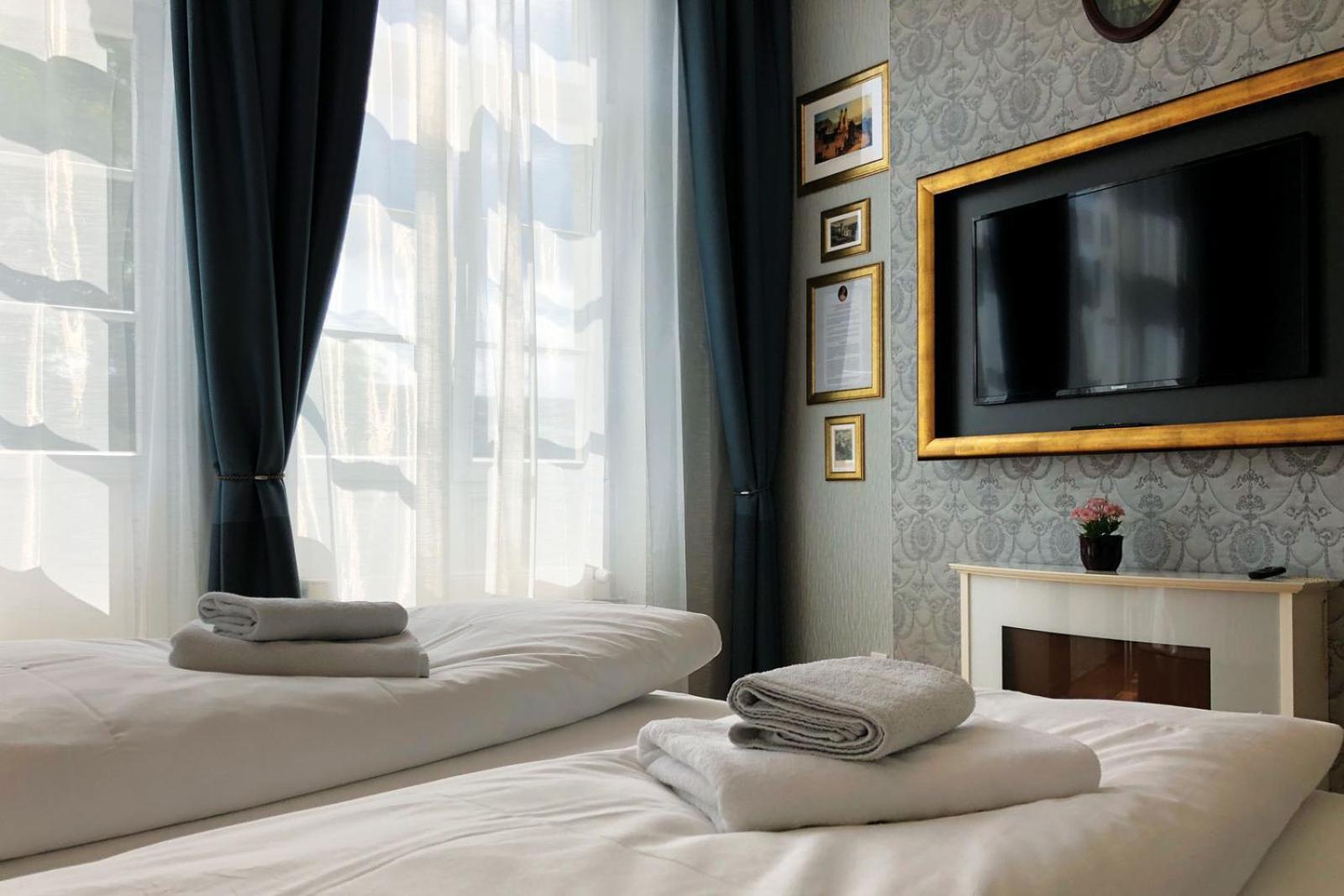קובלנץ Hotel Kleiner Riesen מראה חיצוני תמונה
