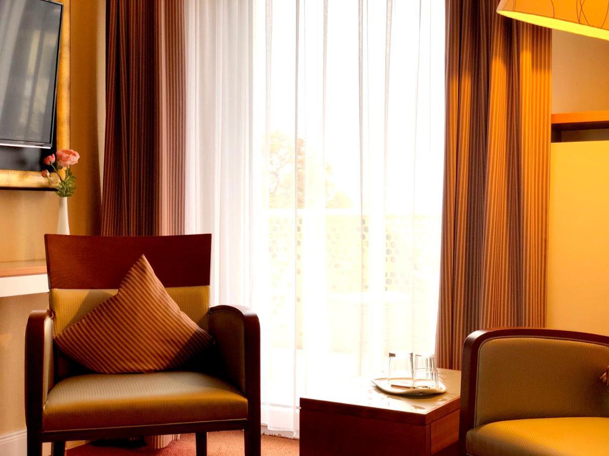 קובלנץ Hotel Kleiner Riesen מראה חיצוני תמונה