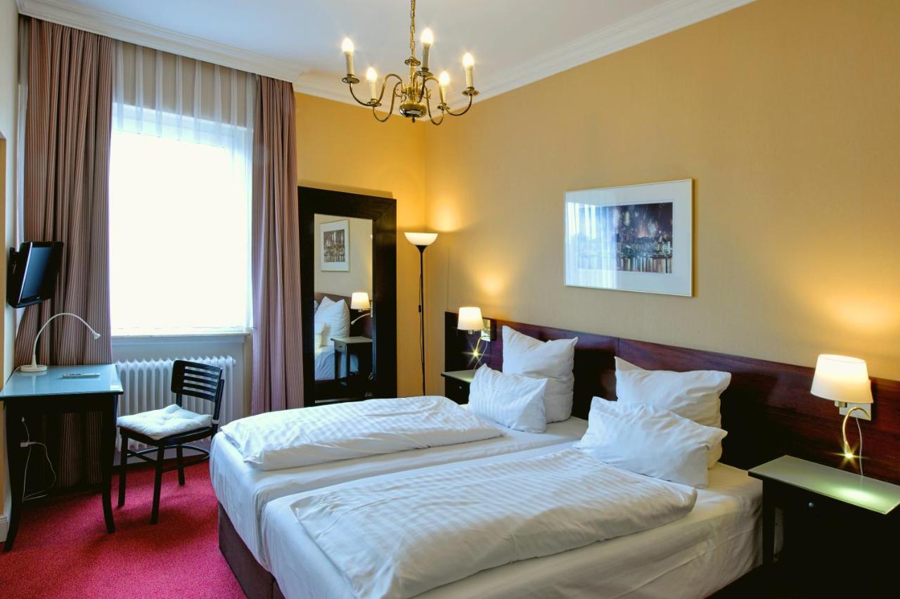 קובלנץ Hotel Kleiner Riesen מראה חיצוני תמונה